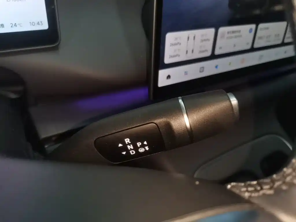 Leapmotor Leapmotor C10 — миниатюра 14