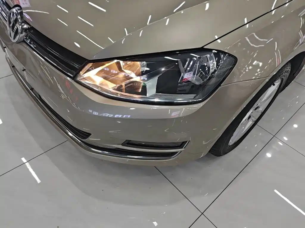 Volkswagen Golf — миниатюра 24