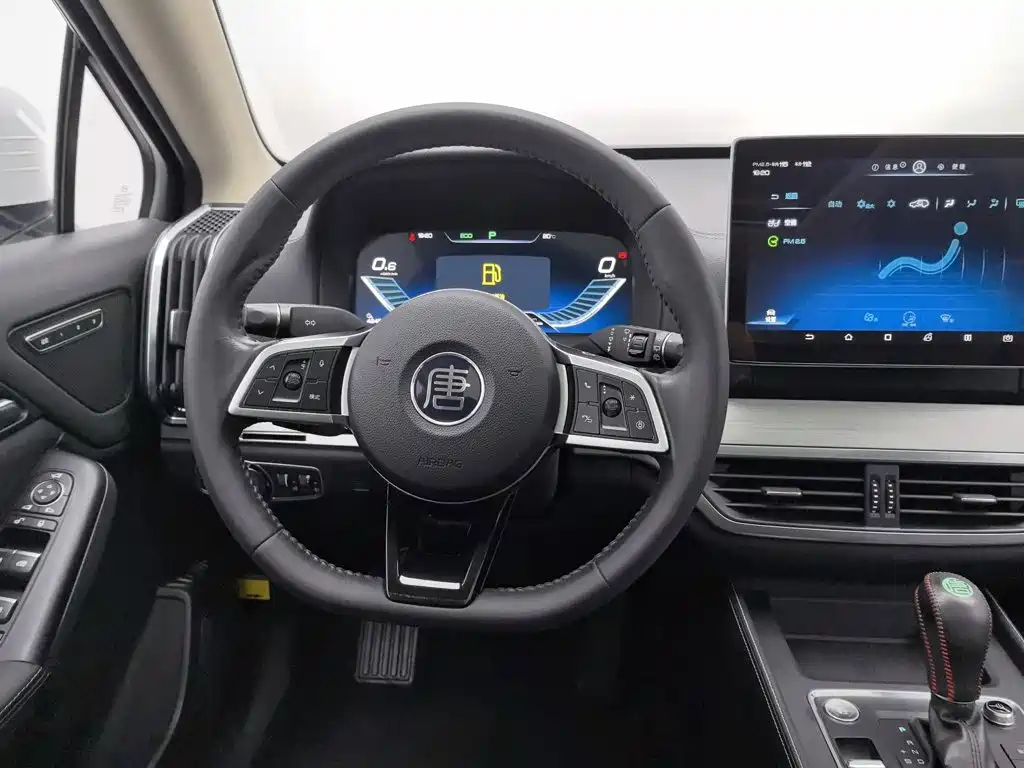 BYD Tang — миниатюра 11