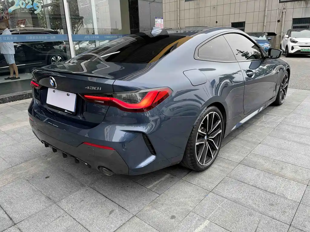 BMW 4 Series — миниатюра 3