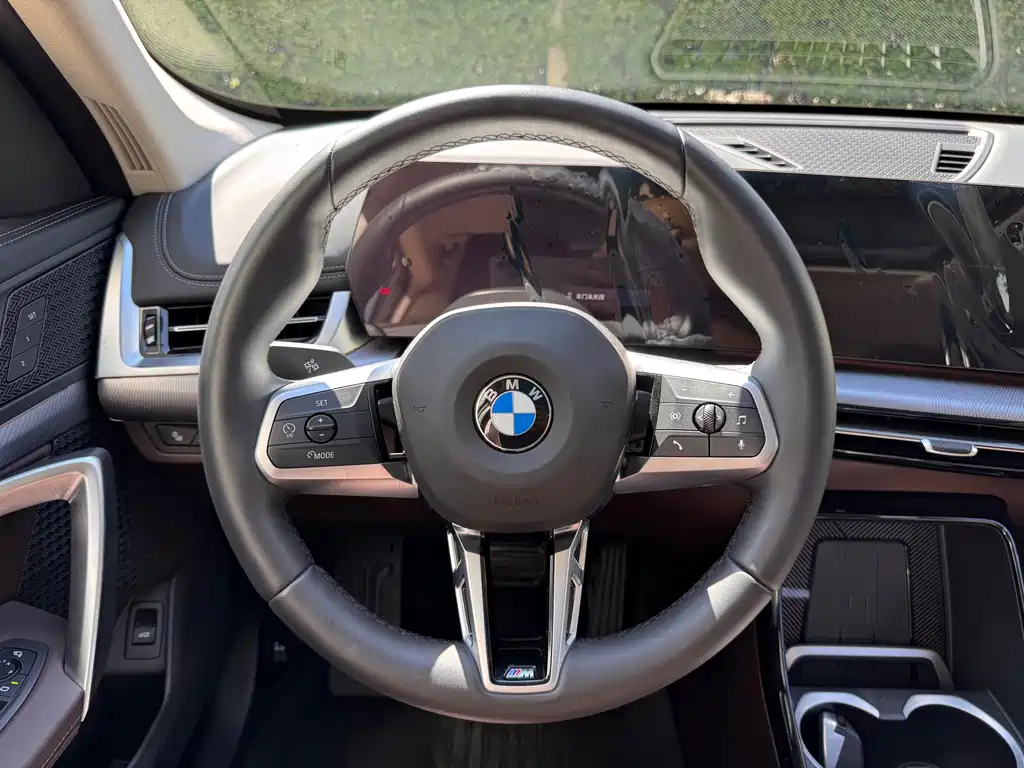 BMW X1 — миниатюра 11