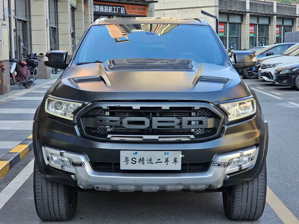 Ford Everest 2017 2.0T AT Luxury 5 мест