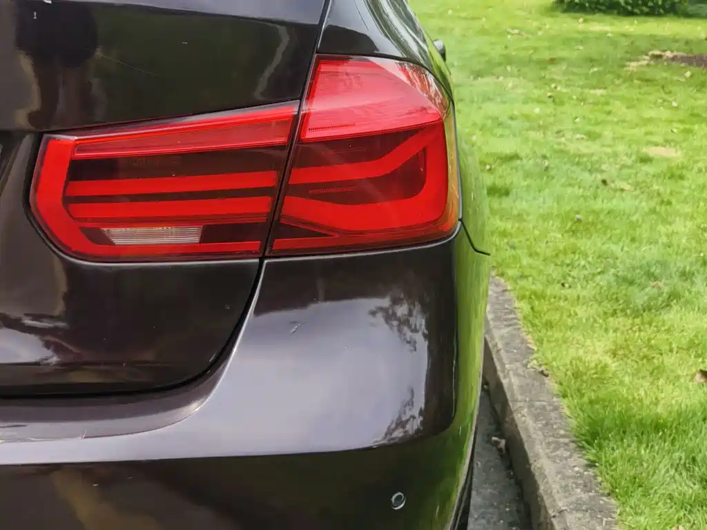 BMW 3 Series — миниатюра 8