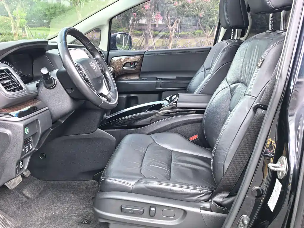 Honda Odyssey — миниатюра 4
