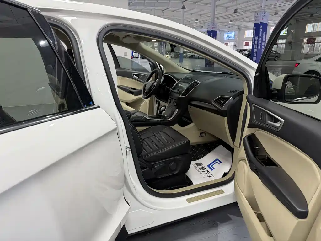 Ford Edge EcoBoost 245 2WD Fine Sharp Type 5 seats China V, фото 14