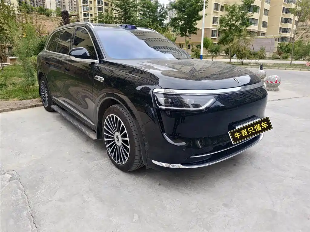 Aito M8 2025 Ultra 53.4kWh 6 мест (192 ）