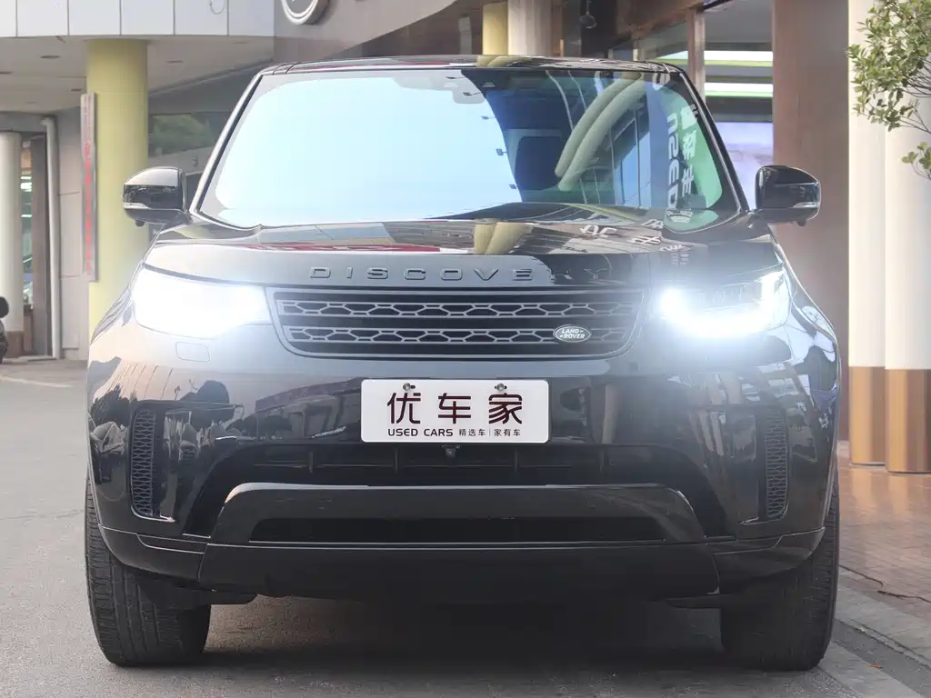 Land Rover Discovery 2018 3.0 SC V6 SE