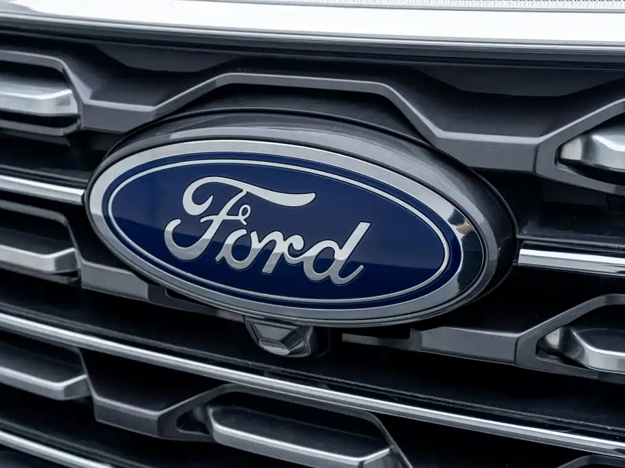 Ford Explorer — миниатюра 11
