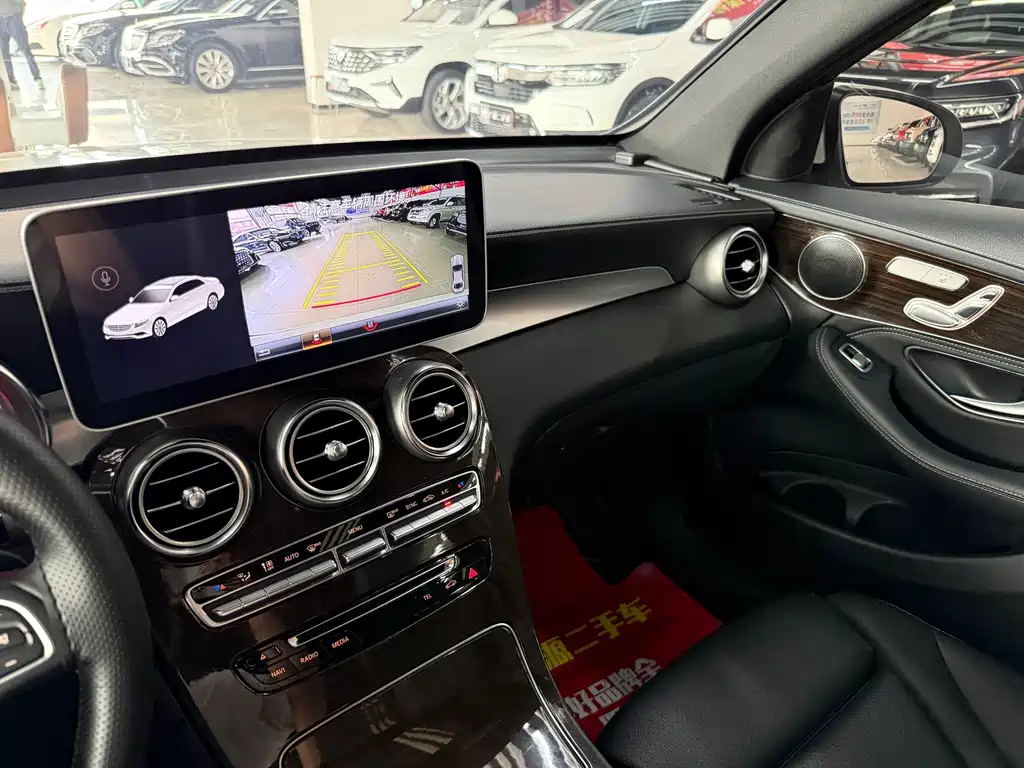 Mercedes-Benz GLC — миниатюра 17