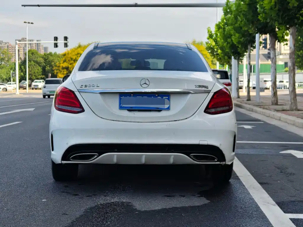 Mercedes-Benz C-Class — миниатюра 9