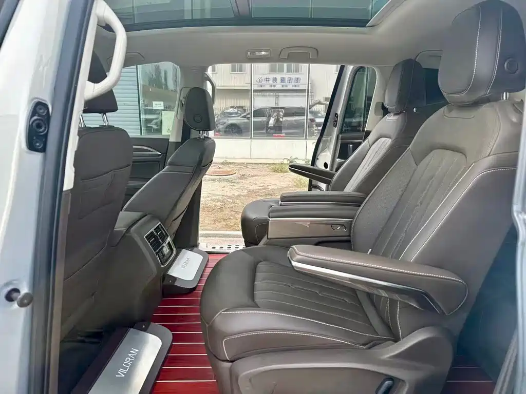 Volkswagen Viloran 2020 330TSI Luxury