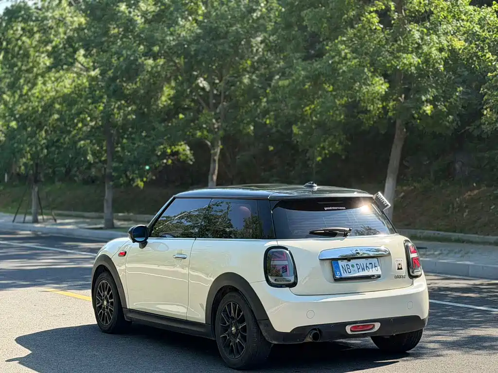 MINI Mini — миниатюра 12