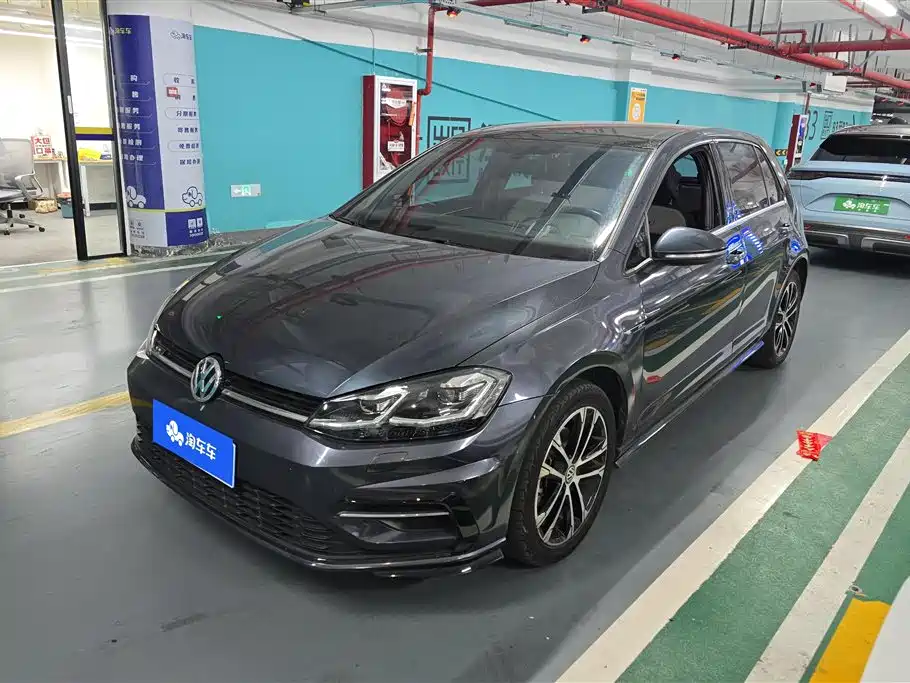 Volkswagen Golf 2020