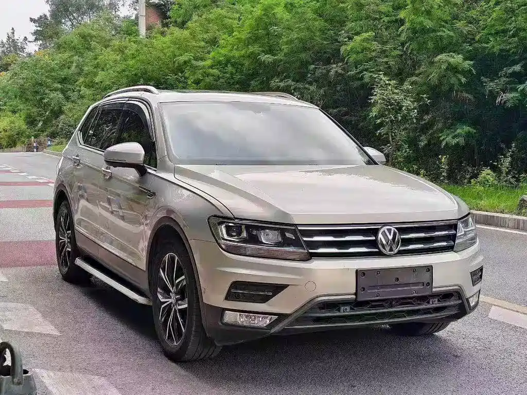Volkswagen Tiguan L — миниатюра 3
