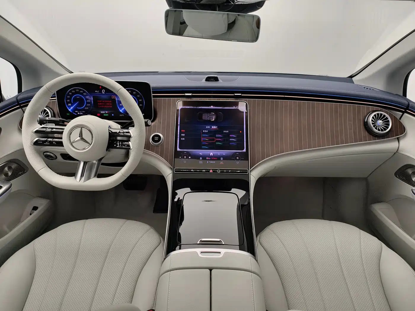 Mercedes-Benz EQE id 4599530 из Китая 13