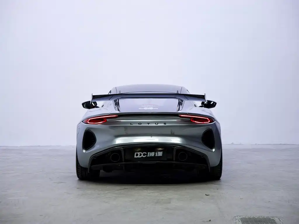 Lotus Emira — миниатюра 5
