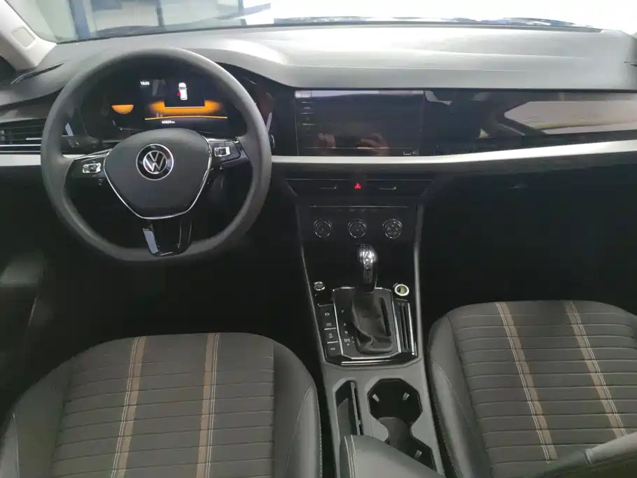 Volkswagen Lavida — миниатюра 12