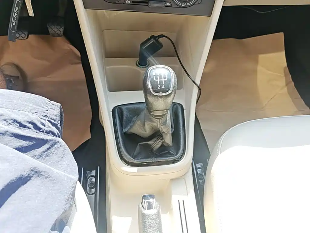 Skoda Rapid — миниатюра 14