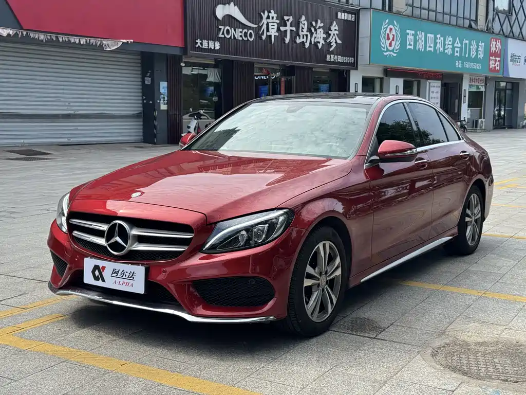 Mercedes-Benz C-Class