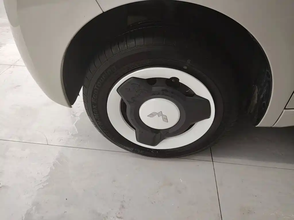 Wuling MINIEV — миниатюра 23
