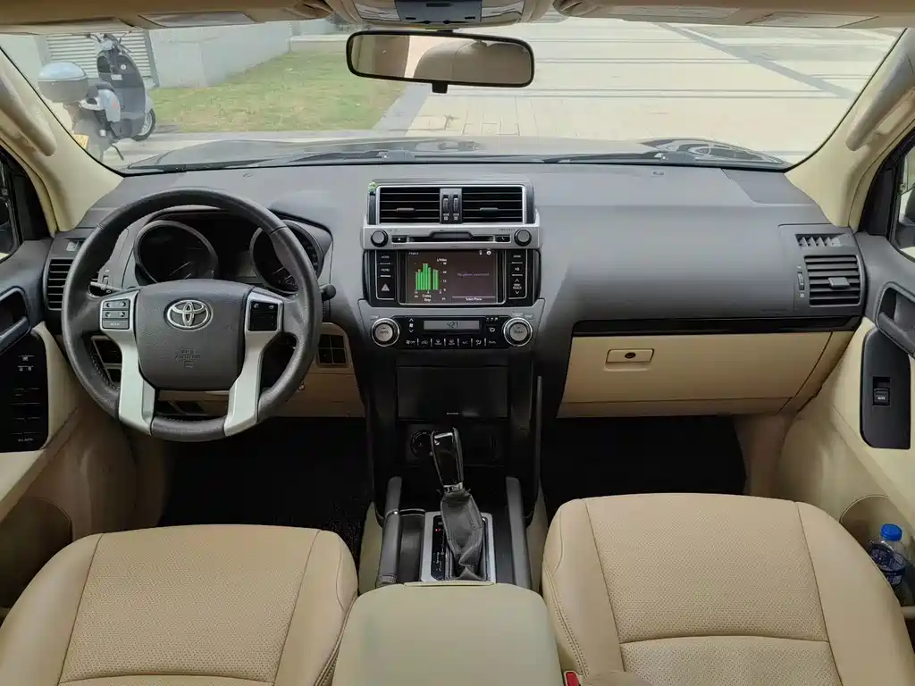 Toyota Prado (Import) — миниатюра 4