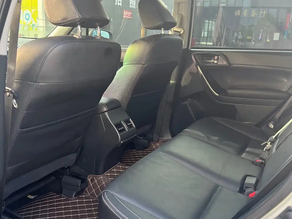 Subaru Forester — миниатюра 6