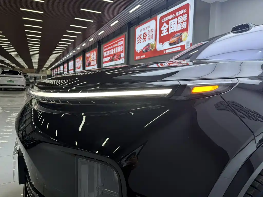Li Auto Li L8 — миниатюра 4