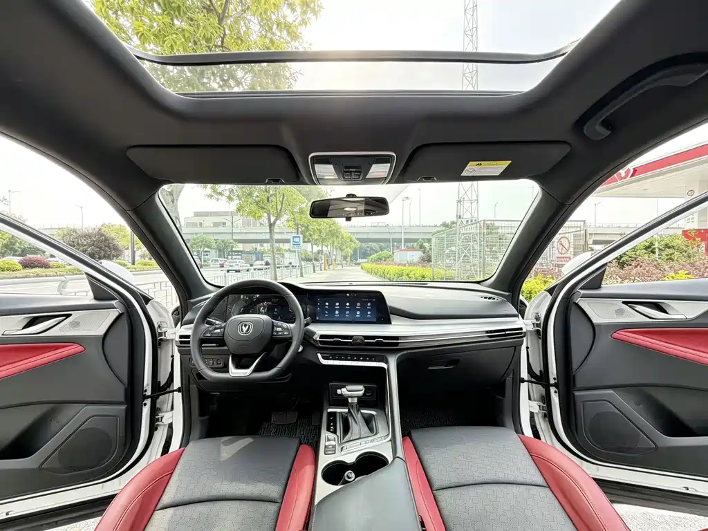Changan CS35PLUS — миниатюра 11