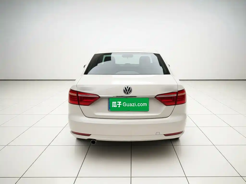 Volkswagen Lavida — миниатюра 5