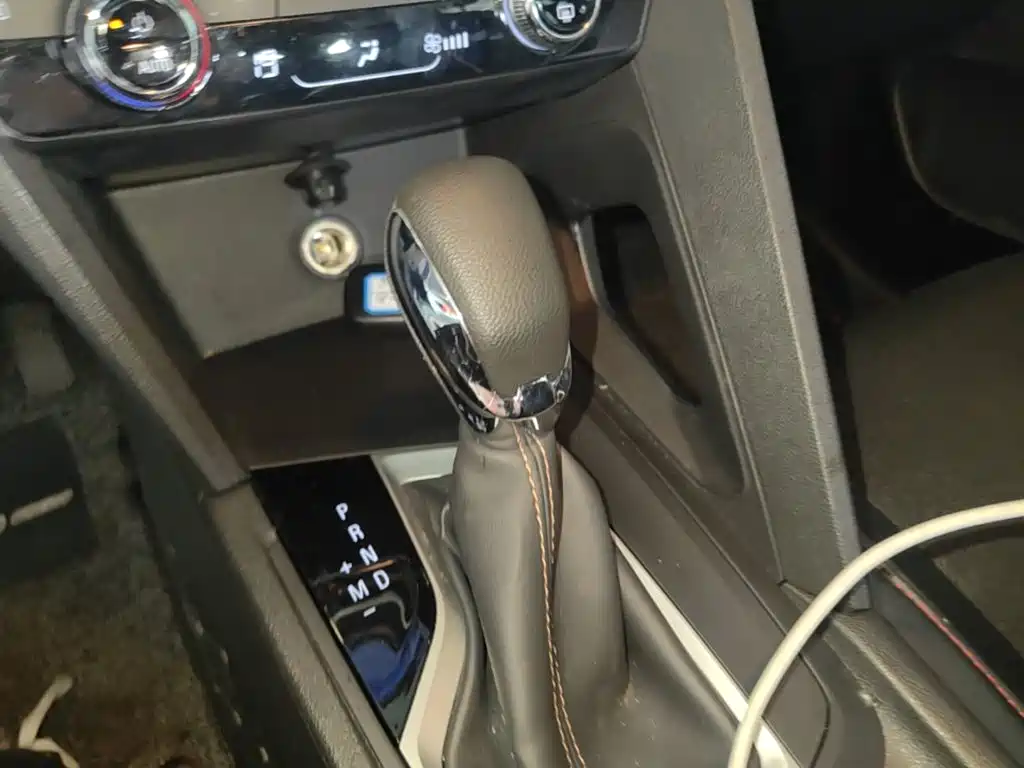 Chevrolet Volando — миниатюра 14