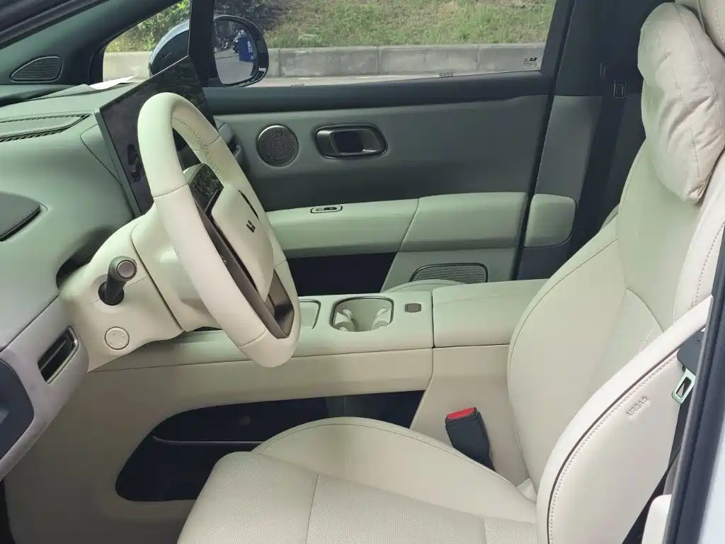 Li Auto Li i6 — миниатюра 8