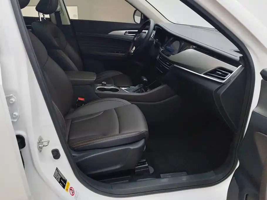 Changan CS35PLUS — миниатюра 8