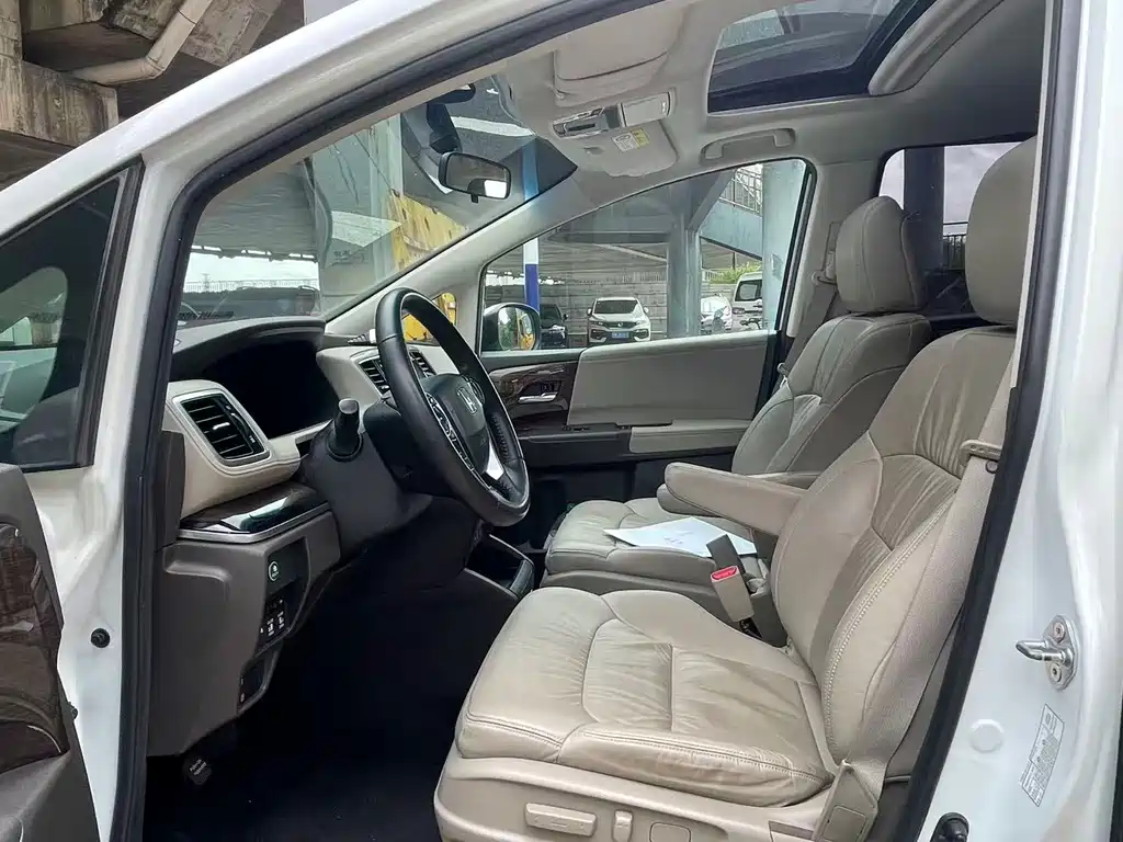 Honda Odyssey — миниатюра 5