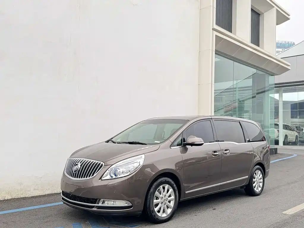 Buick GL8 2012