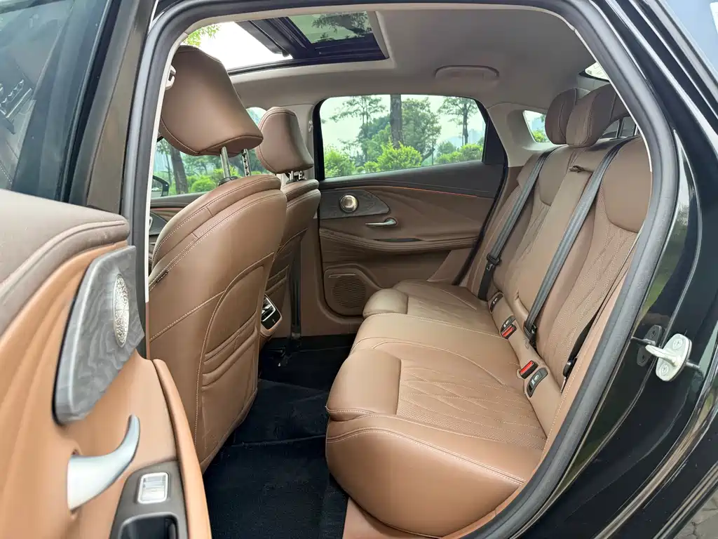 Chery Arrizo 8 — миниатюра 5