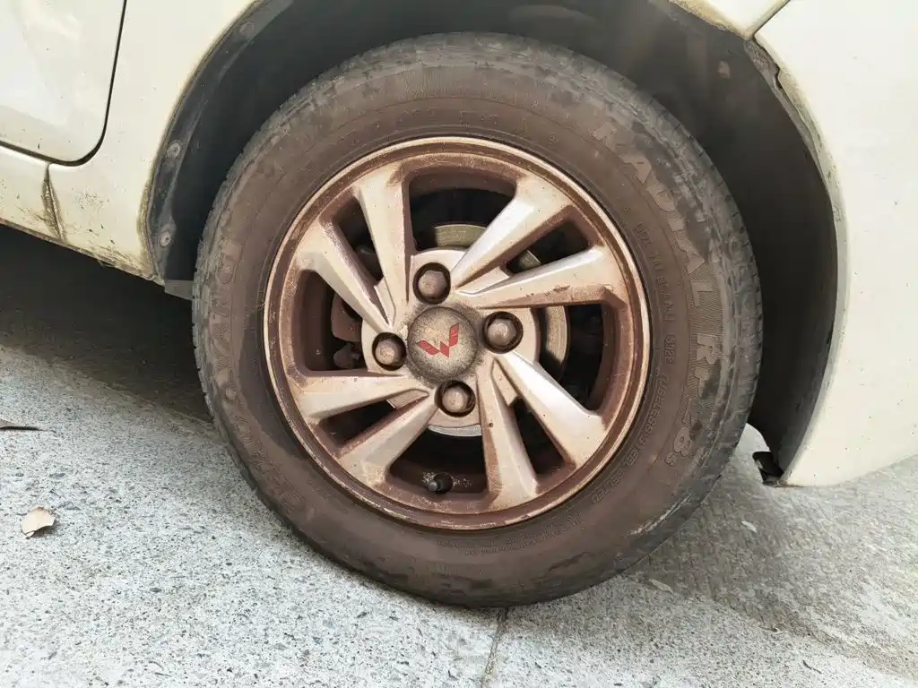 Wuling MINIEV — миниатюра 25