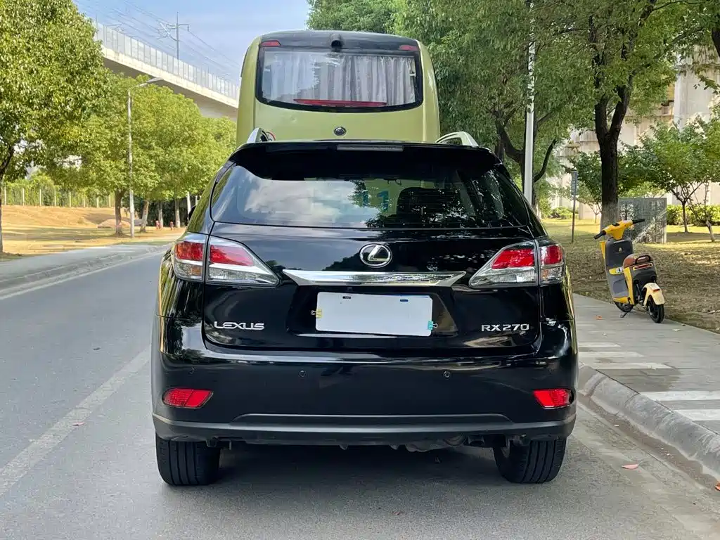 Lexus RX Classic — миниатюра 7