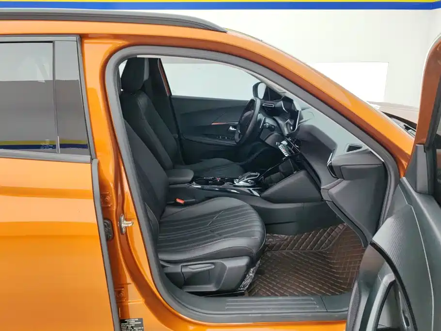 Peugeot 2008 — миниатюра 8