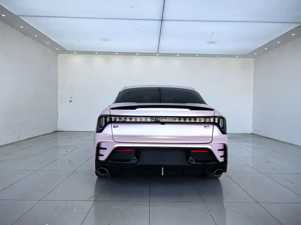 Lynk & Co 03 — миниатюра 11