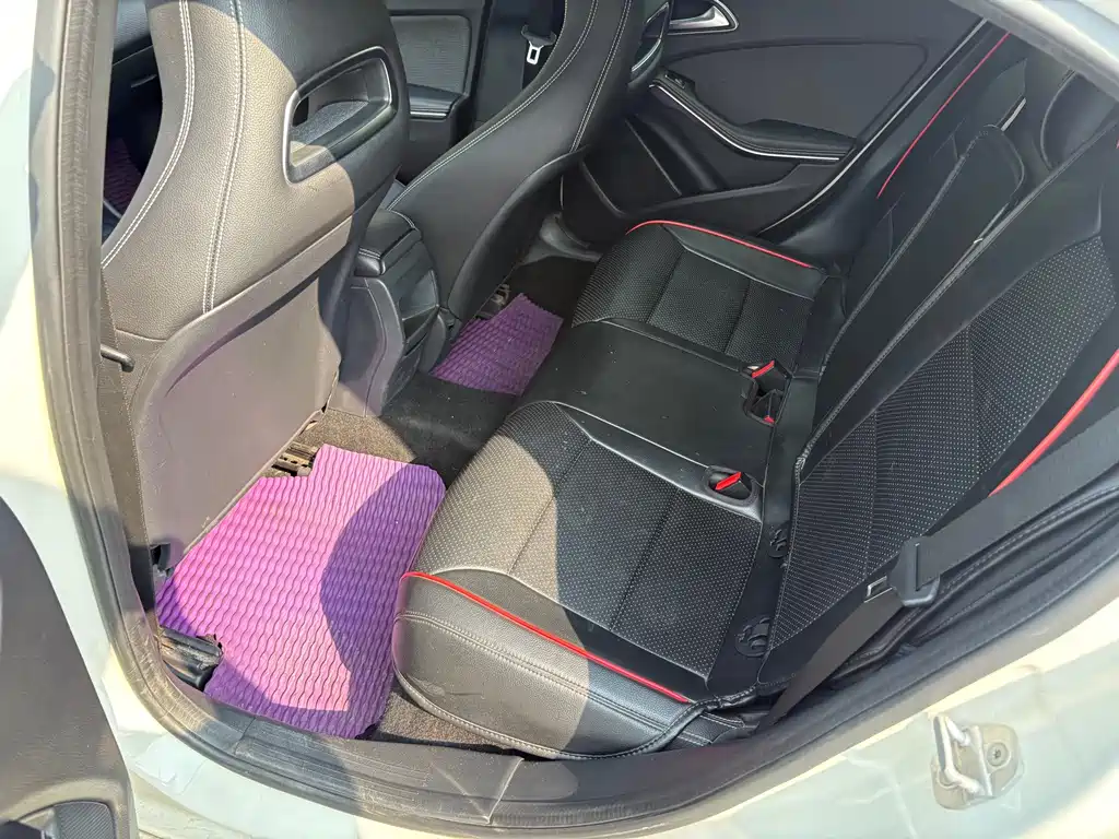 Mercedes-Benz A-Class (Import) — миниатюра 5