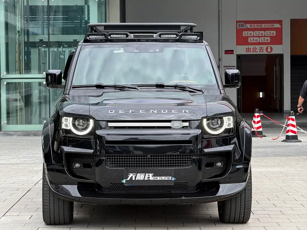 Land Rover Defender — миниатюра 11