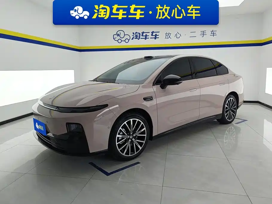 2025 Leapmotor B01 - zdjęcie 1 z 16