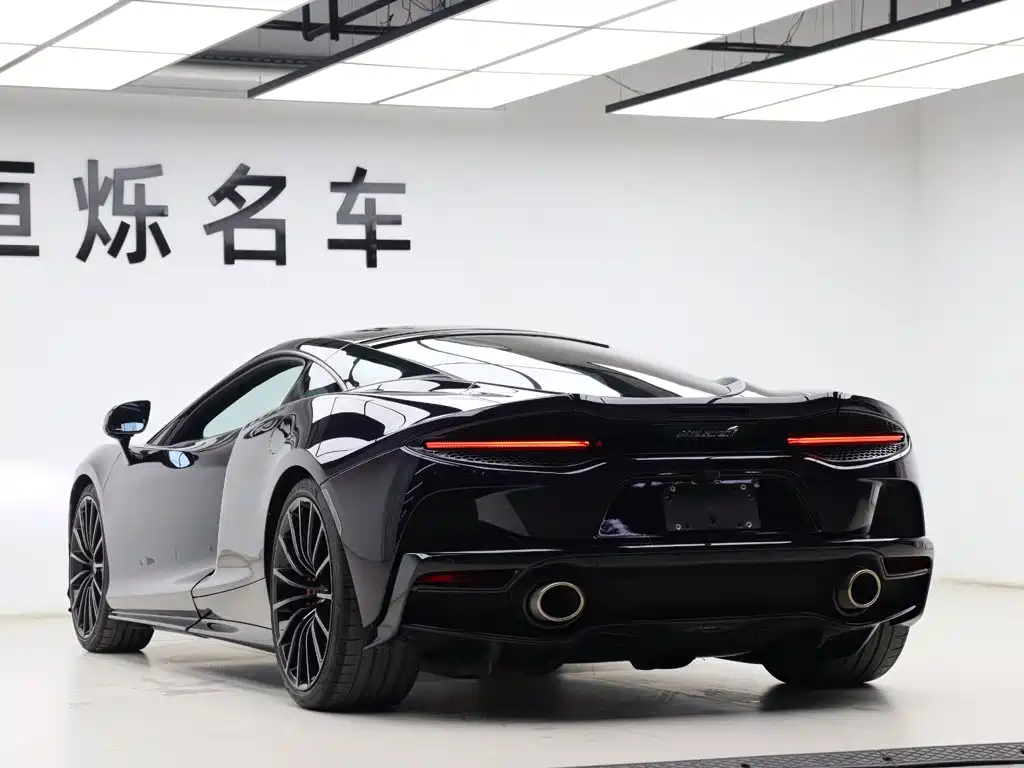 McLaren GT — миниатюра 16