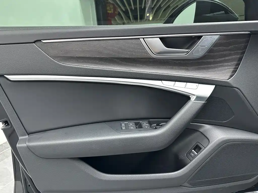 Audi A6L — миниатюра 19