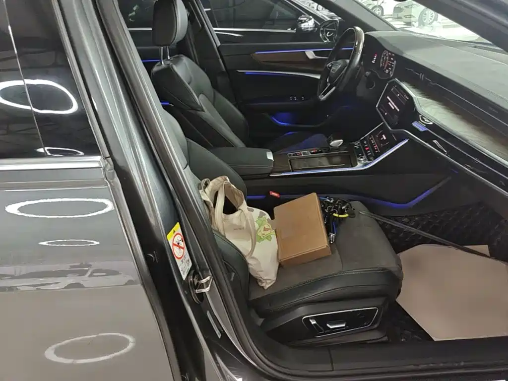Audi A6L — миниатюра 25