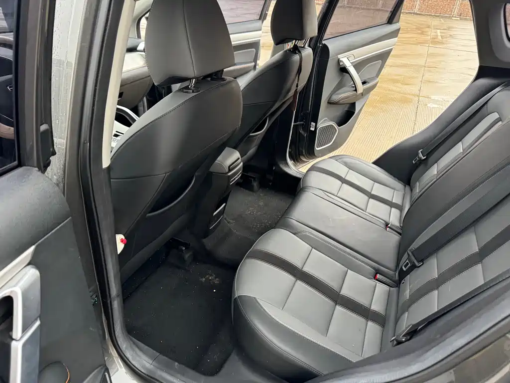 GEELY AUTOMOBILE BINYUE