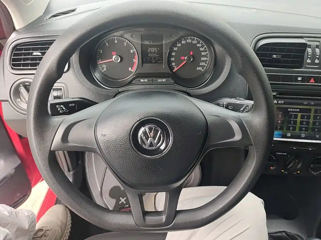 Volkswagen Polo — миниатюра 11