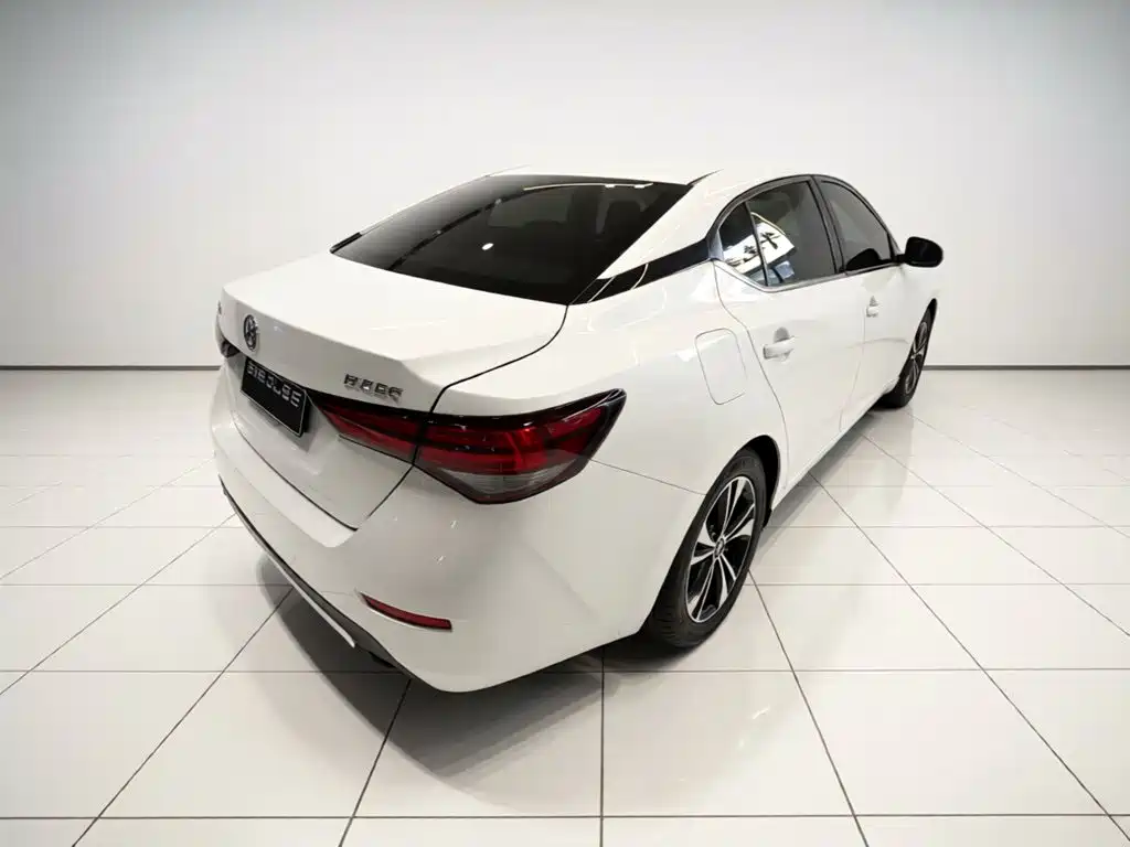 Nissan Sylphy — миниатюра 4