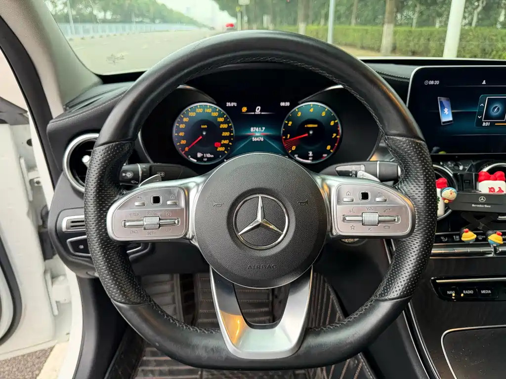 Mercedes-Benz C-Class — миниатюра 8