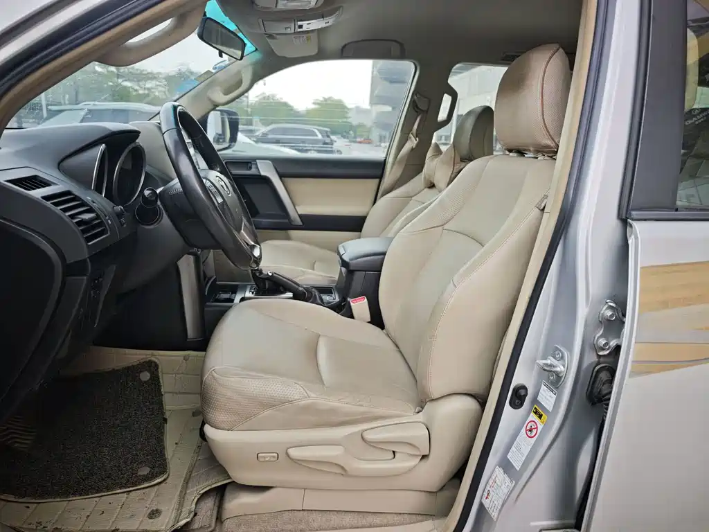 Toyota Prado (Import) — миниатюра 5